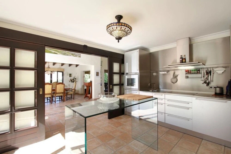 Villa - 4 Bedrooms with Pool - 103187