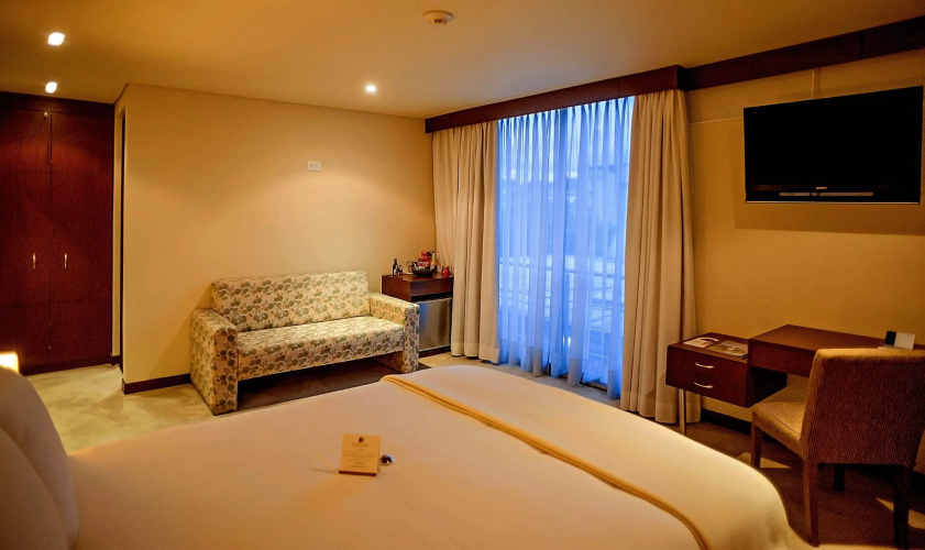 Blue Suites Hotel