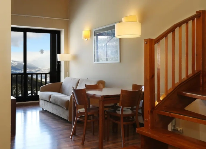 3 Bedrooms Standard Duplex room