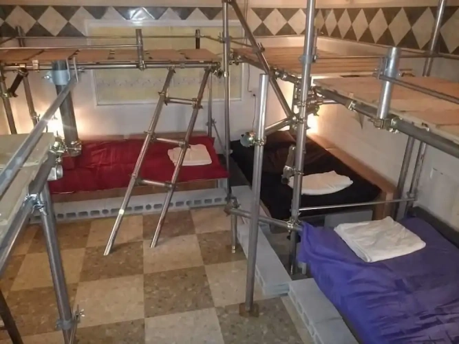 Economy Quadruple room