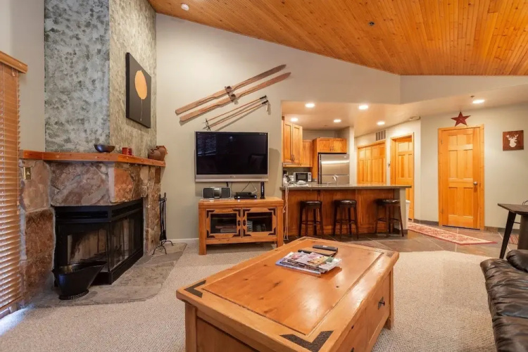 Courchevel At Deer Valley Resort - One Bedroom Condo With Hot Tub # C202 1 Condo - Deer Valley, UT