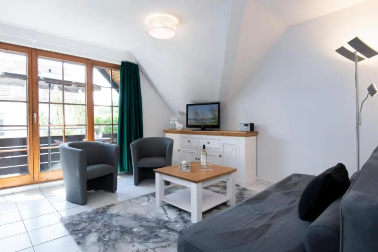 Alte Bergstrasse 6, Wohnung 10