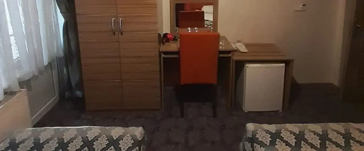 Aymini Hotel