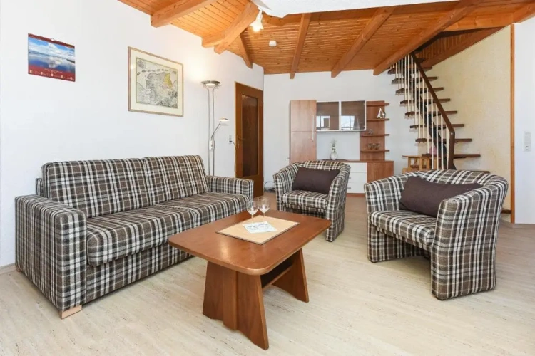 Apartment with balcony