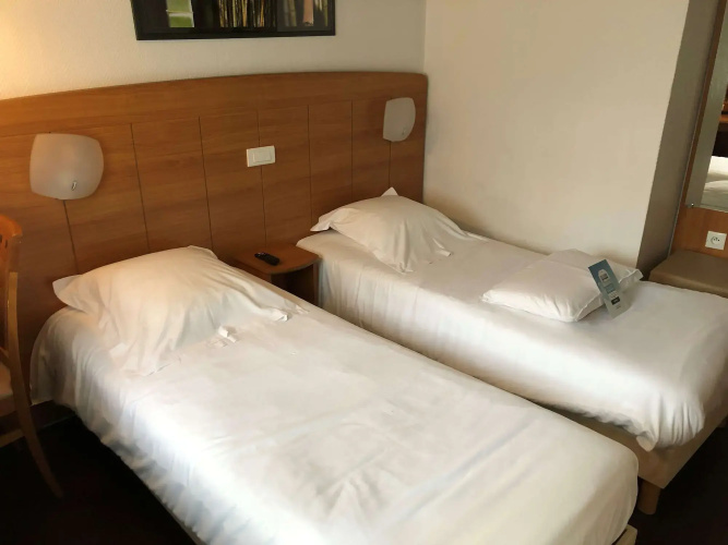 Hotel Kyriad Reims Est Parc des Expositions