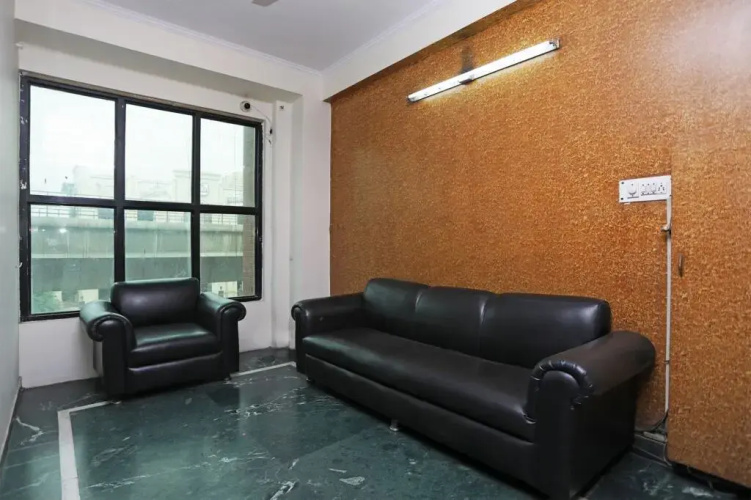 The Residency Hotel by OYO Rooms