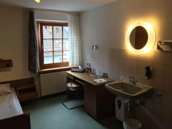 Standard Single room with view
