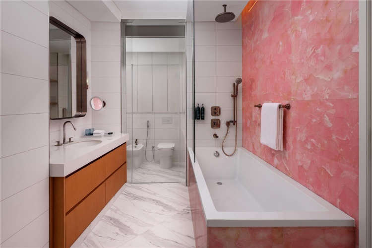 Hilton Dubai Creek Residences photo 10