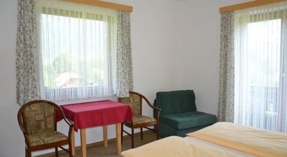 Haus Hannelore - Bed and Breakfast