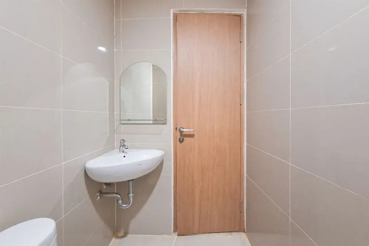 Bright Studio Room Apartment At B Residence