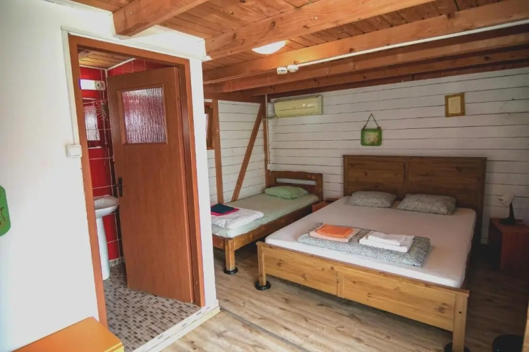 Superior Triple room