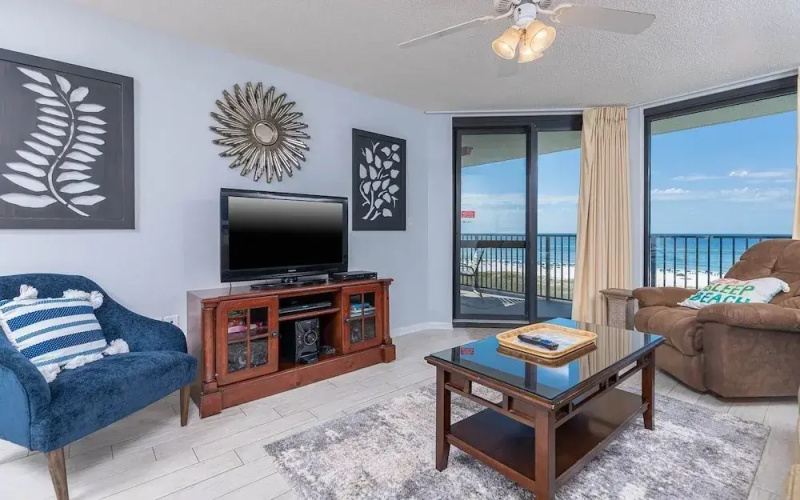 Phoenix Vi 6610 2 Bedroom Condo