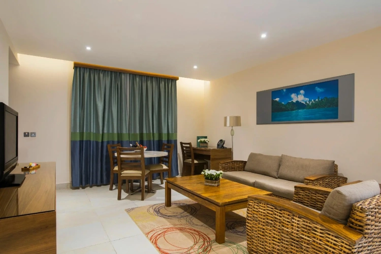 1 Bedroom Suite