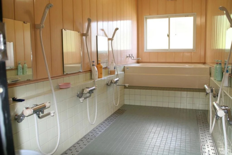 Hakuba Cortina Backpackers - Hostel