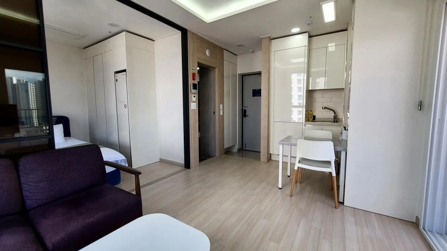 Premier room