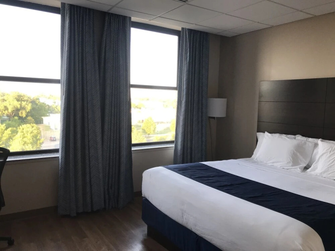 Ariel Broadway Hotel