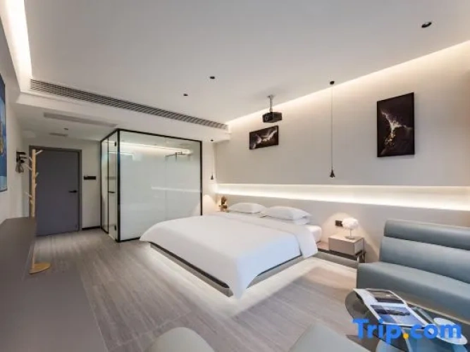 Luxury Double room with lake view