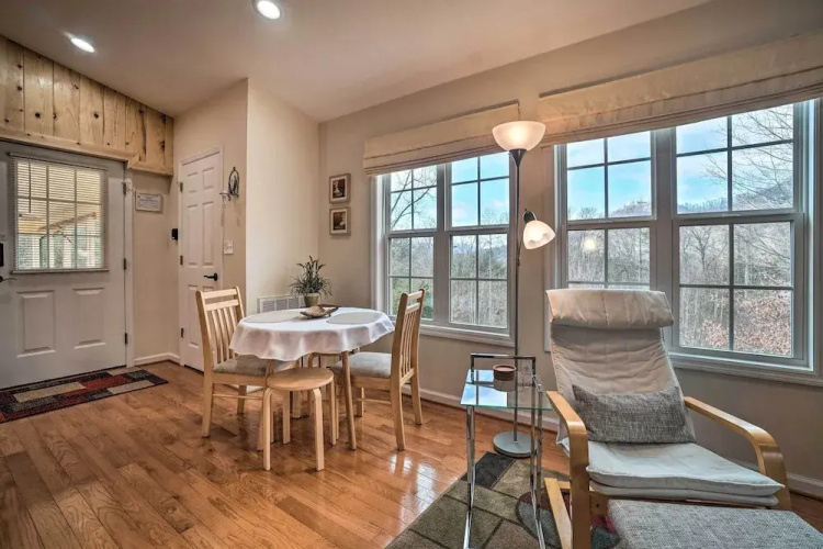 Peaceful Chattahoochee Apt w/ Mountain Views