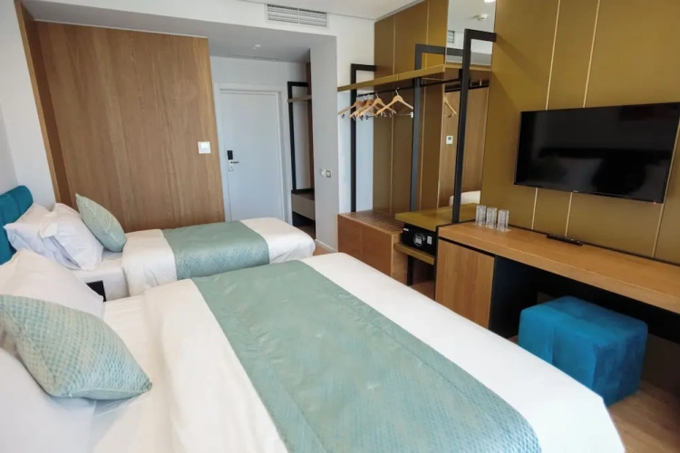 Deluxe Triple room