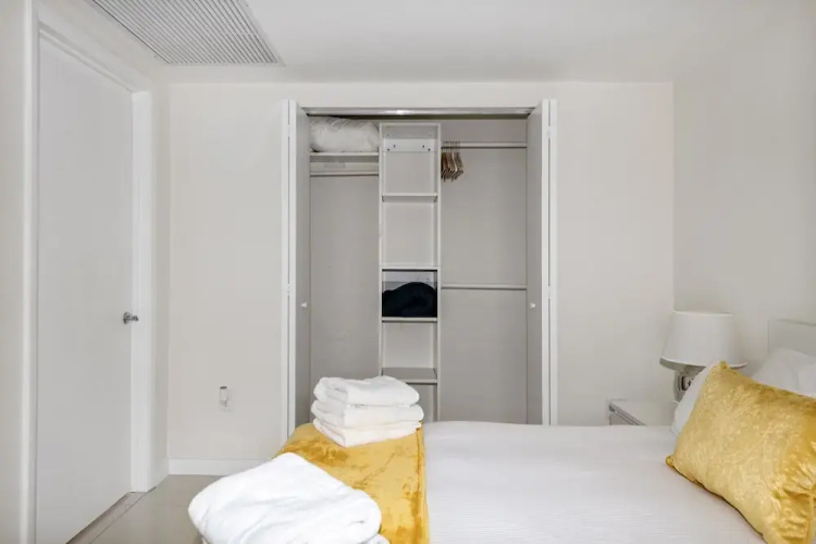 Iconbrickell 1609