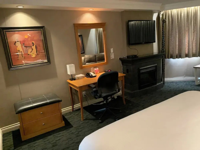 Peace Valley Inns