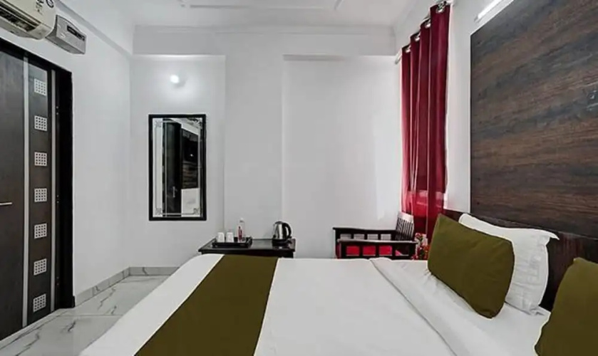 Fabhotel Sky Heights
