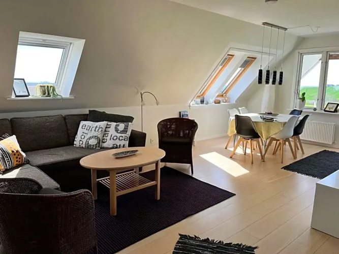 Apartment Ruhetgaard Bed & kitchen