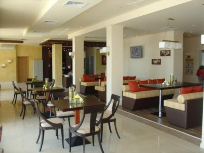 Golden Beach Aparthotel
