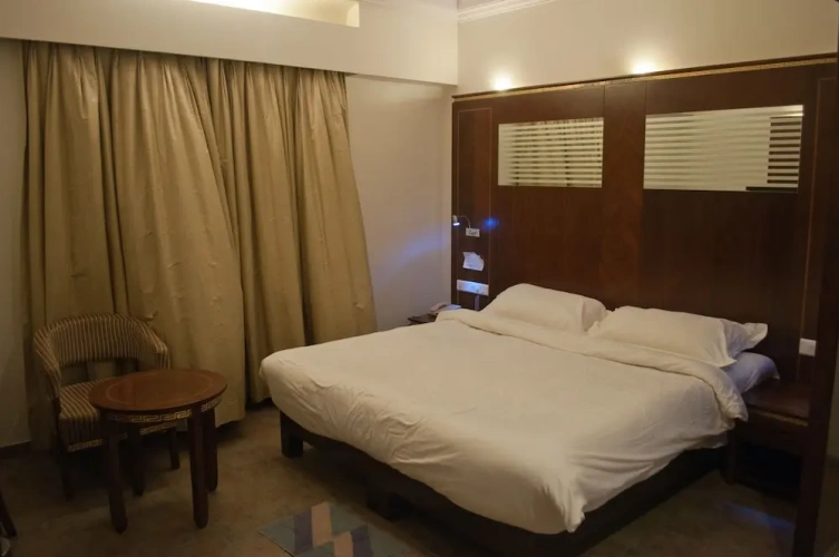 Royal room