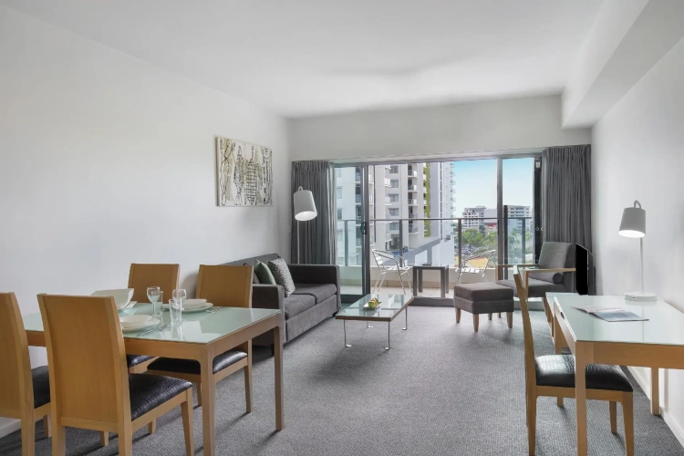 1 Bedroom Apartment with city view