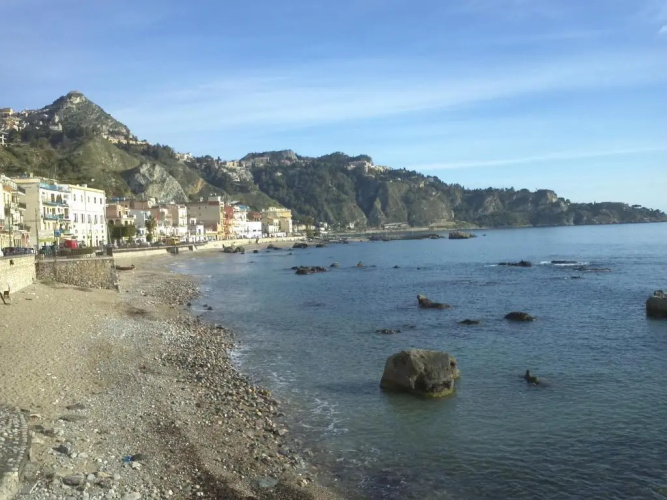 Taormina holidays