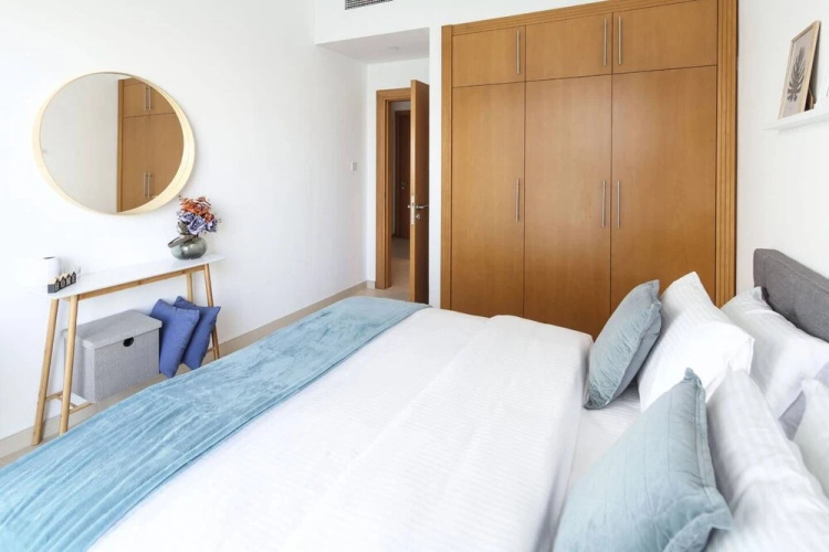 Modern and Stylish 1BR in Business Bay