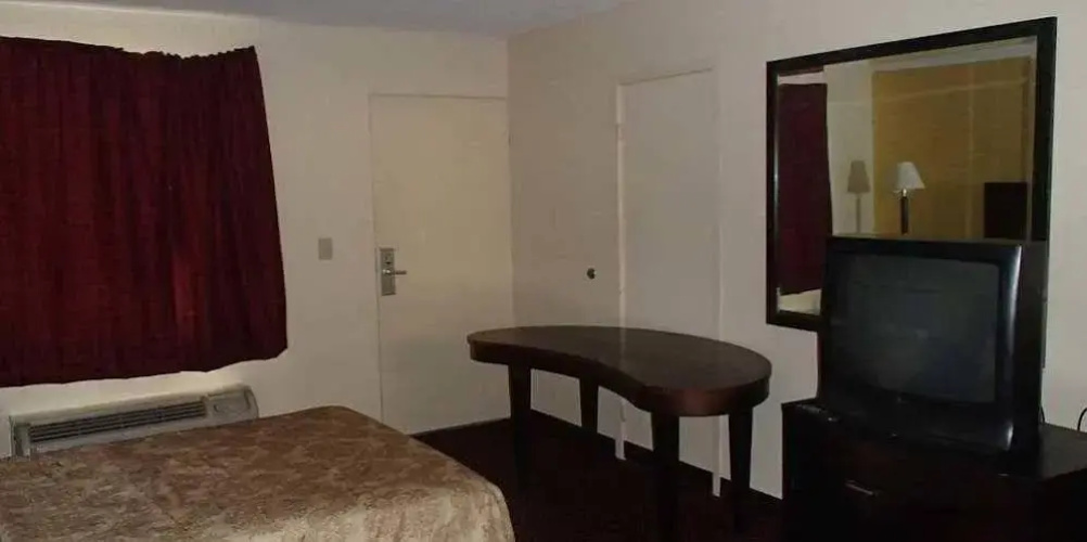 Royal Inn Lafayette