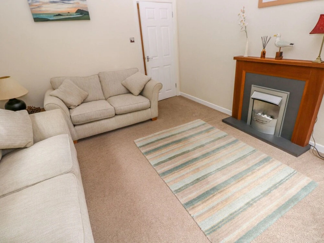 1 Glenvale