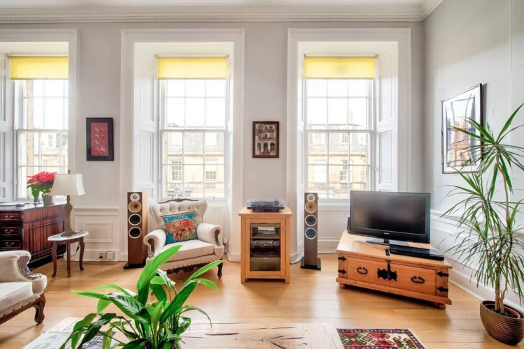 Beautiful 1 Bedroom City Centre Apartment