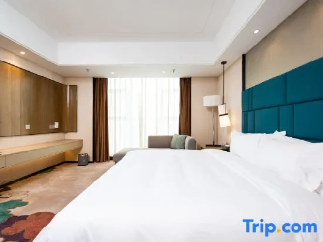 Executive Double Suite with garden view