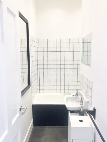 1 Bedroom Flat Near The Meadows