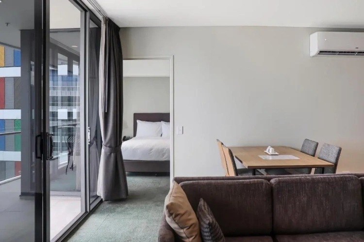2 Bedrooms Double Suite