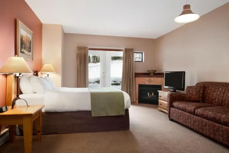 1 Bedroom Premium Quadruple Suite