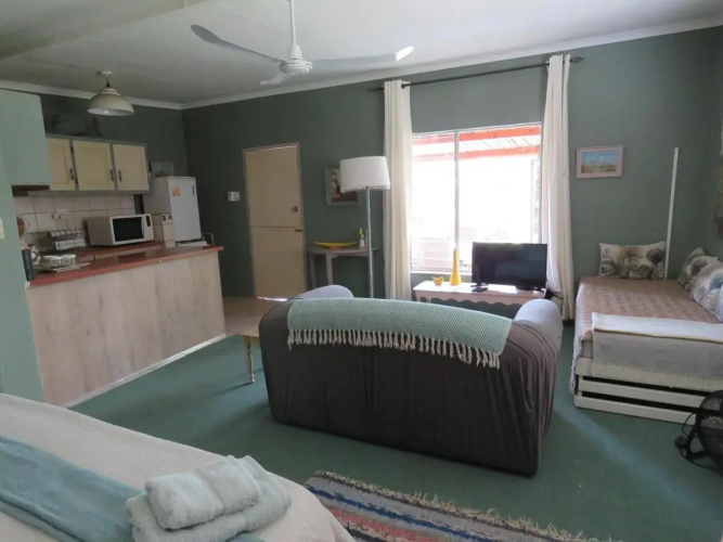 Nightjar Guest Lodge