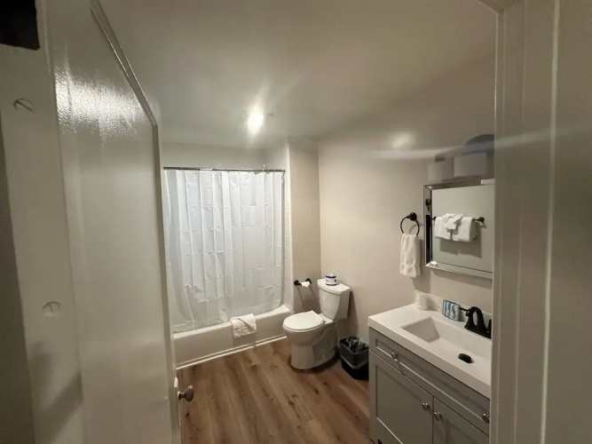 Lee Vining Motel