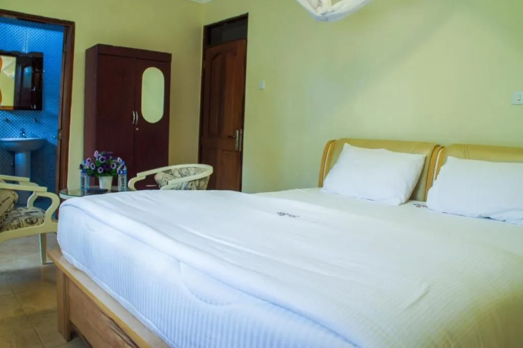 Alfa Hotel Munyonyo