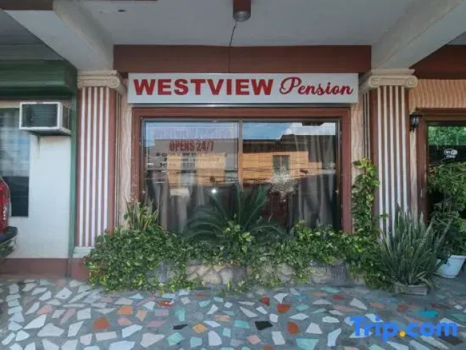 Westview Pension by RedDoorz