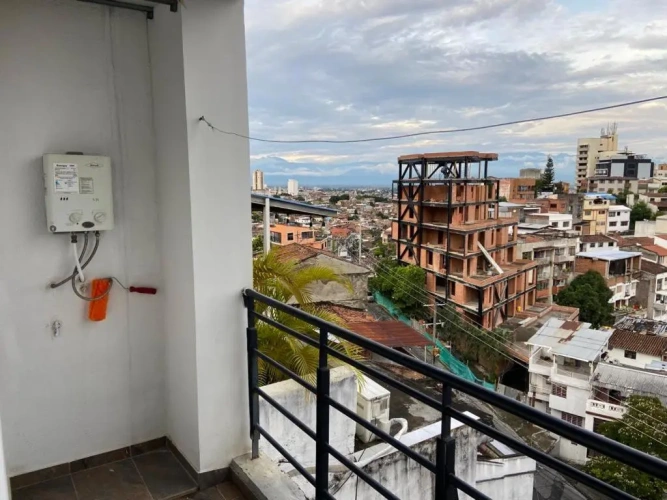 3 Bedrooms Apartment
