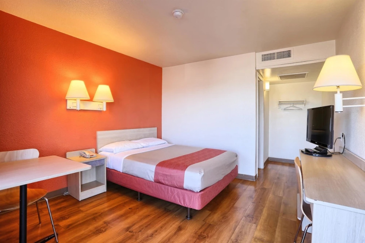 Motel 6 Pittsburg. CA
