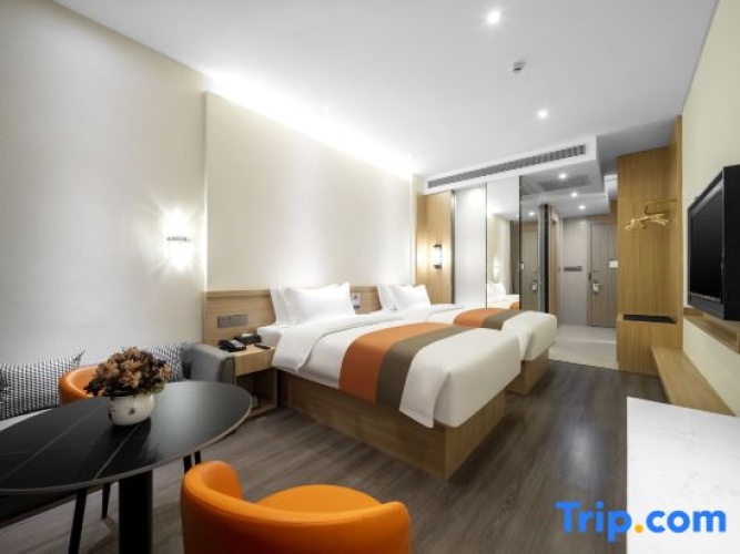 Premium Twin room