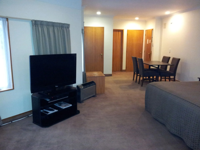 Fitzherbert Castle Motel
