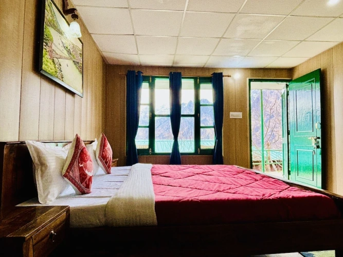 Deluxe room