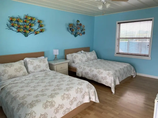 Standard Quadruple room with sea view