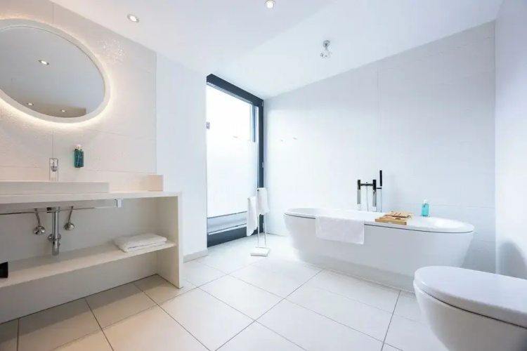 Digital Hotel Kronjuwel by BRIGHT Waldkirch - Self Check-in, Bild 10
